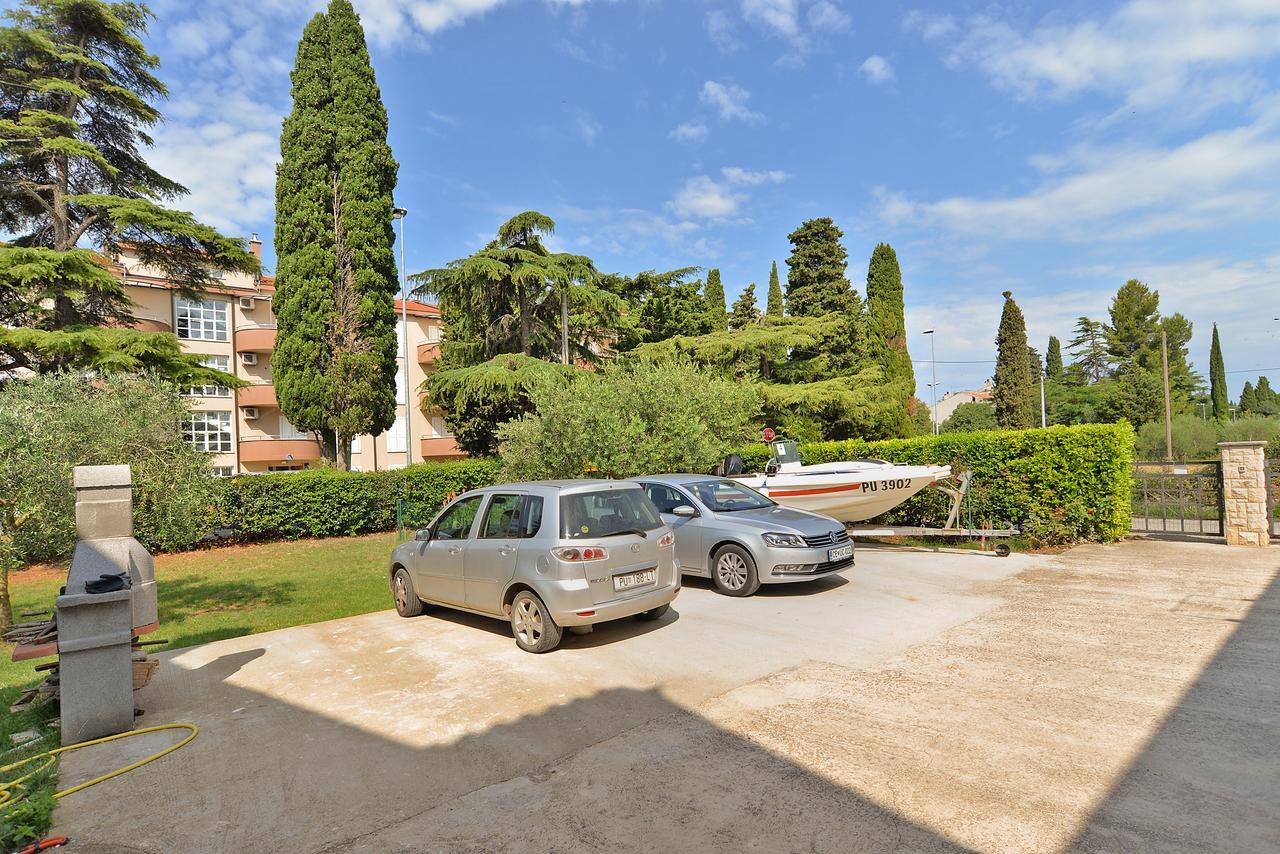 Apartments Elizabeta 1701 Fažana Kültér fotó