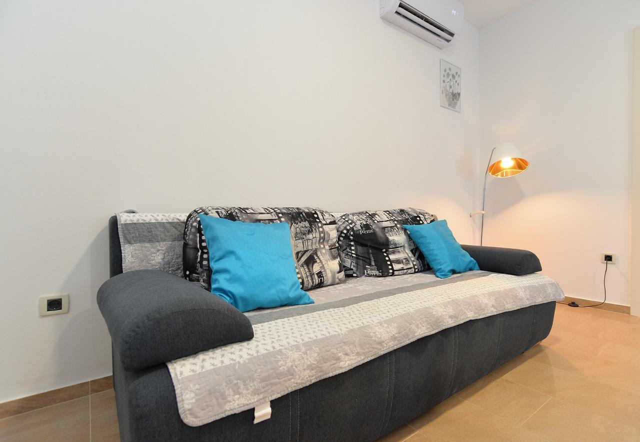Apartments Elizabeta 1701 Fažana Kültér fotó